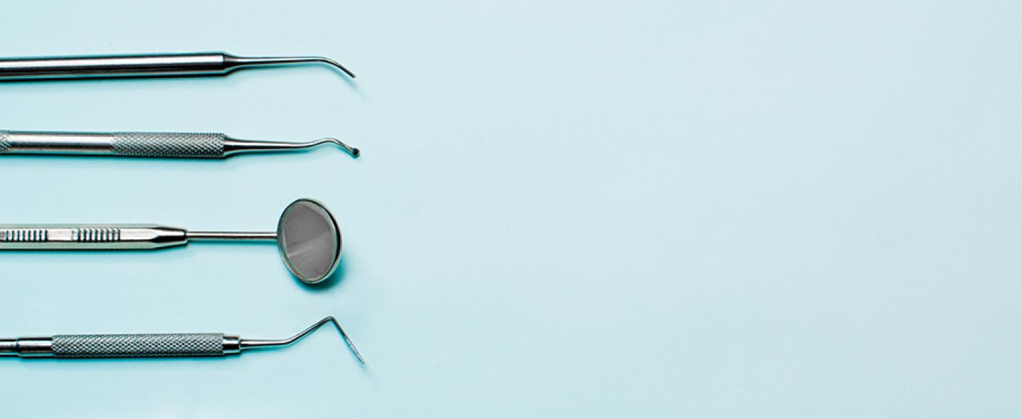 Hammaslääkärin instrumentteja